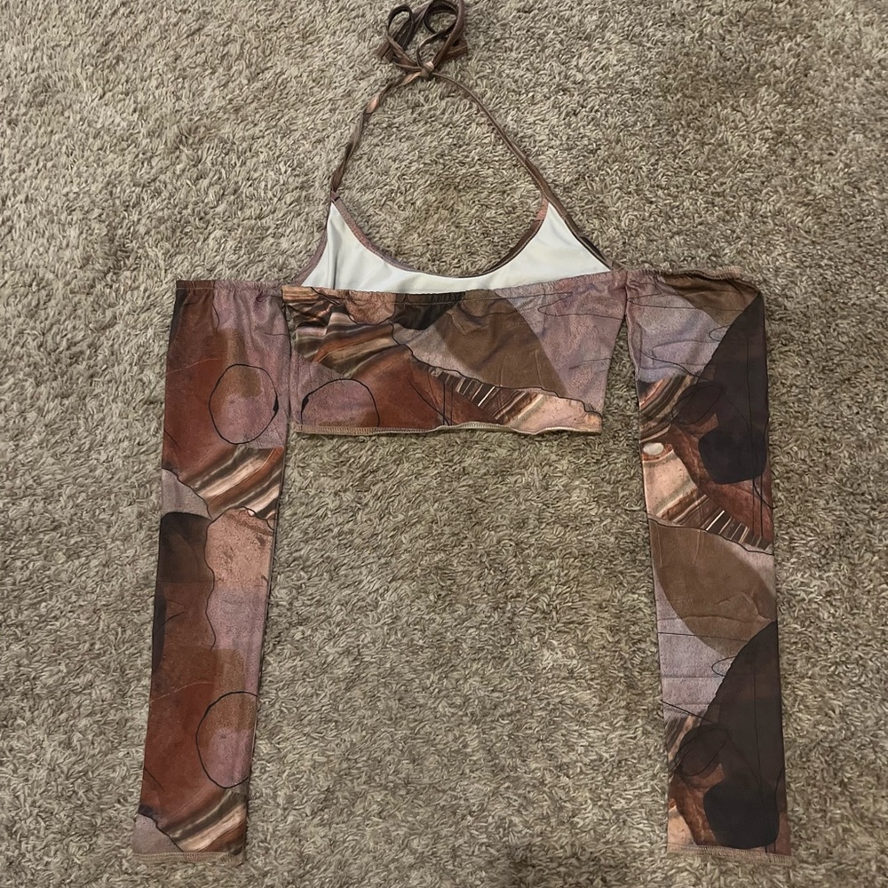 Y2K abstract crop top; NWOT; serenadipity